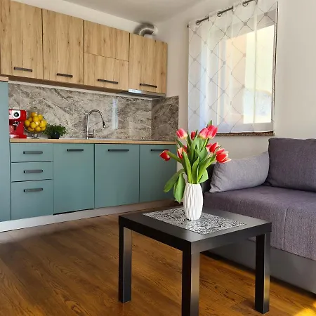 Downtown Ela Apartment *