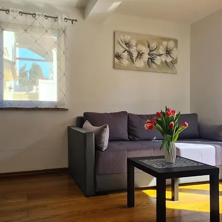 Downtown Ela Apartment