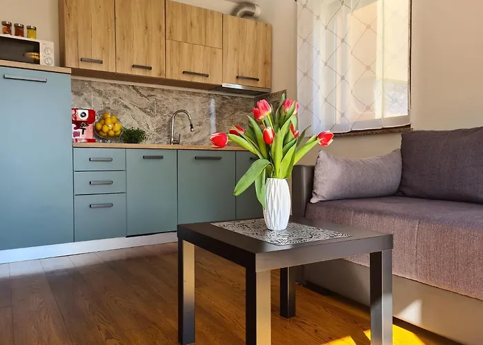 Downtown Ela Abbazia